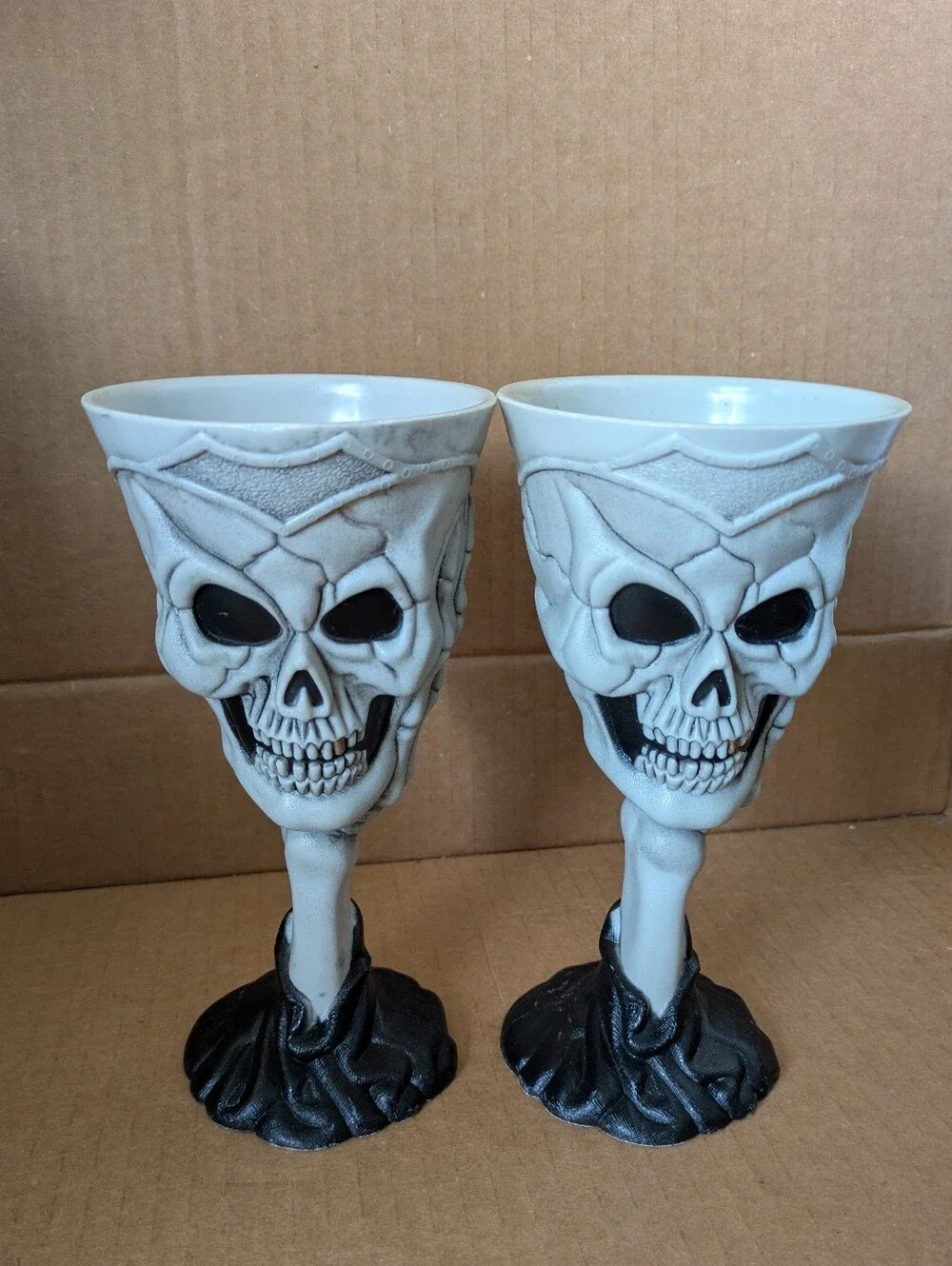 Skull Goblets Wine Glasses Set White and Black Gothic Chalices